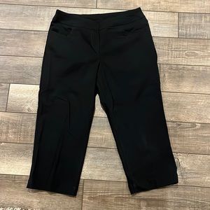 Women’s Slimsation golf capri, Size 12